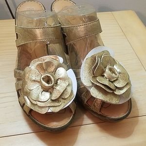 Born gold flower leather sandals